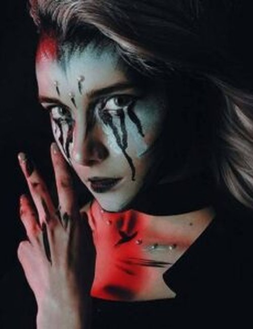 Анастасия Муллаянова