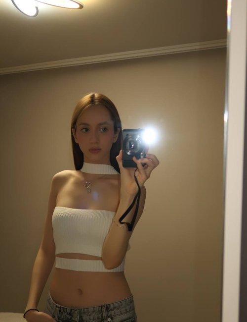 Ангелина Клевцова